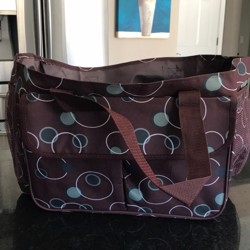 Versatile Tote - image 2